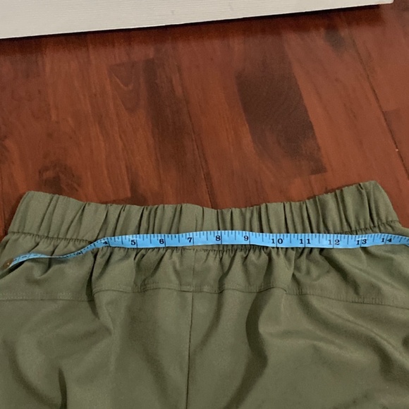 Old Navy  Medium Size Green Active Wear Jogger Pants - Picture 7 of 8